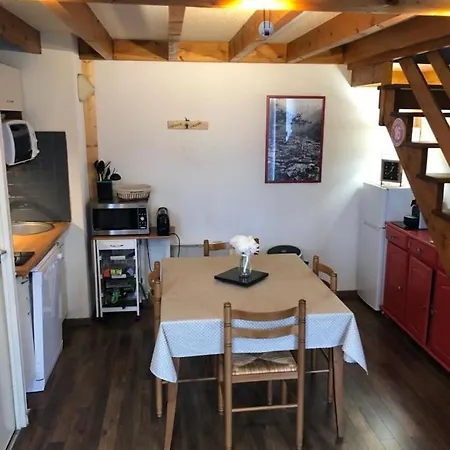 Jean Marc Apartamento Bagnères-de-Luchon Exterior foto